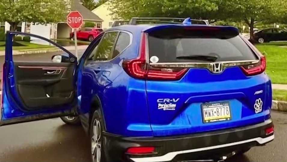 Pennsylvania woman offers baked goods to help find stolen SUV