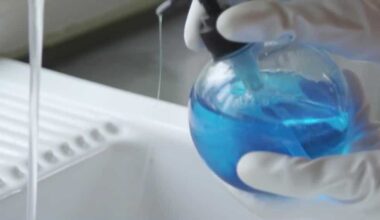 Get the Facts: Could dish soap aid in Pittsburgh bridge installation?