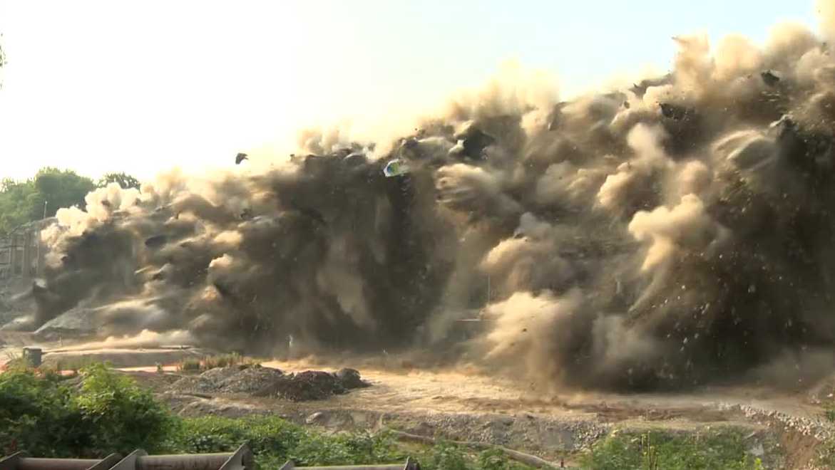 Amazing video: Parkway East bridge demolished in Pittsburgh