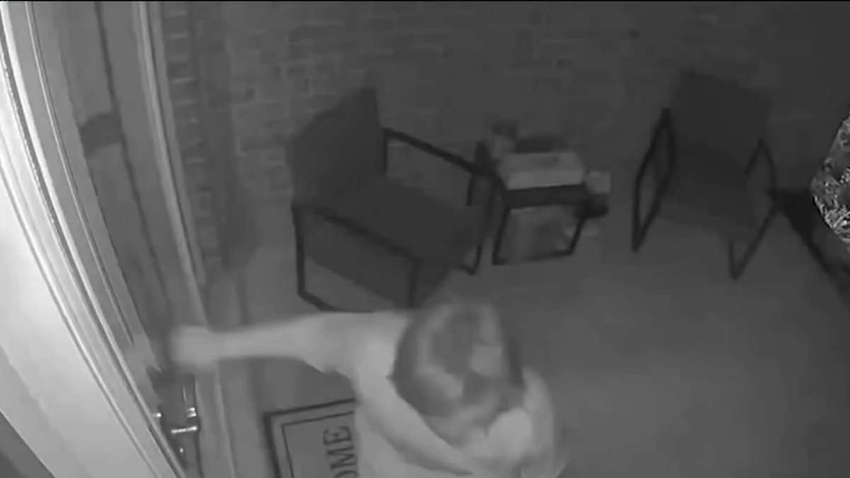 Police warn viral ‘Door Kick Challenge’ is a crime – NBC10 Philadelphia