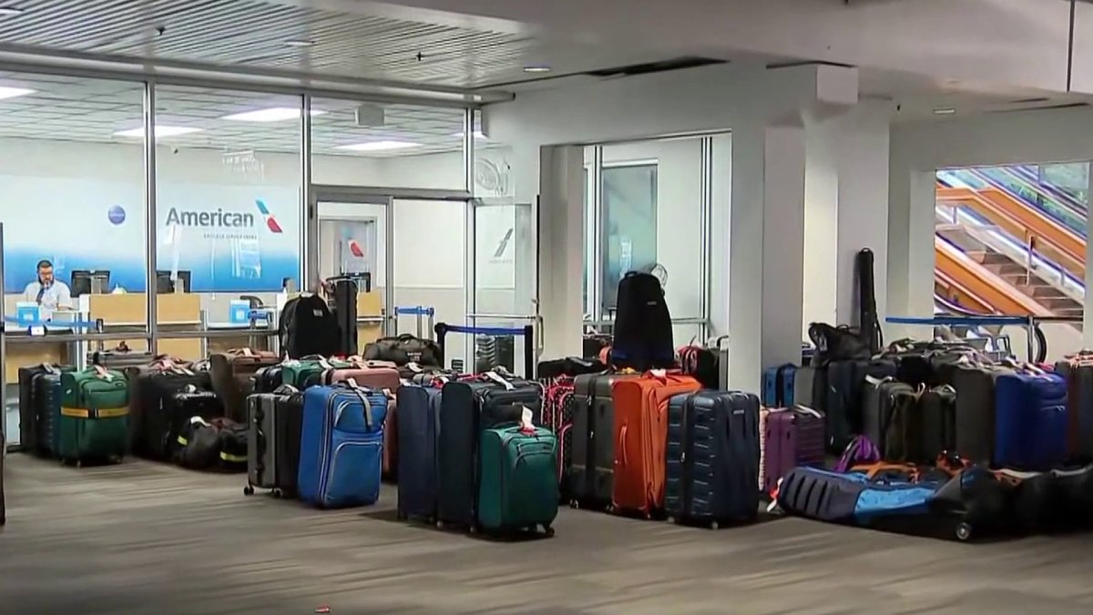 Luggage piles up at PHL following American Airlines issues – NBC10 Philadelphia