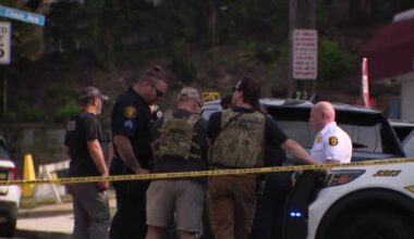 SWAT units, police respond to Pittsburgh's Carrick neighborhood