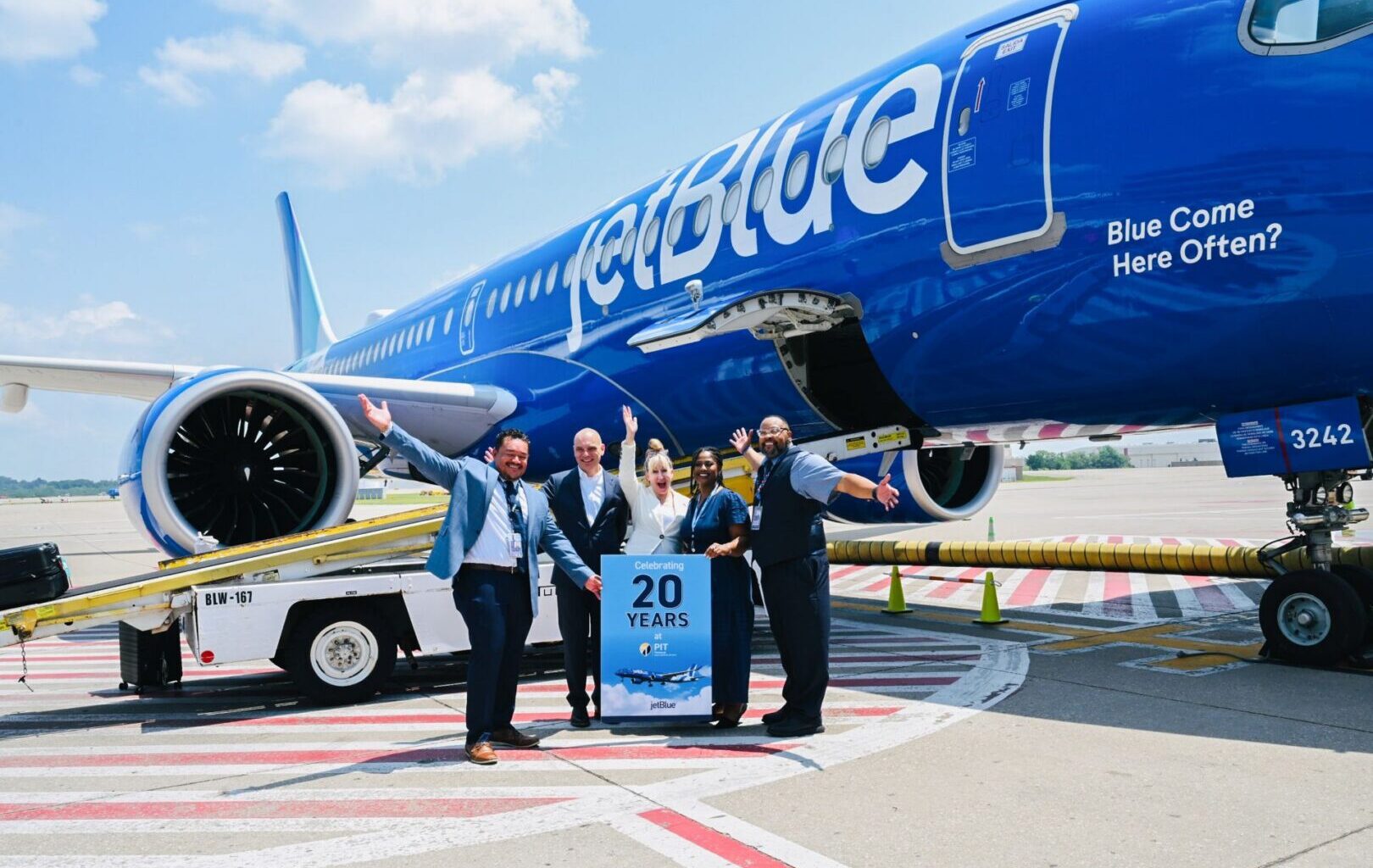 JetBlue Celebrates 20 Years in Pittsburgh