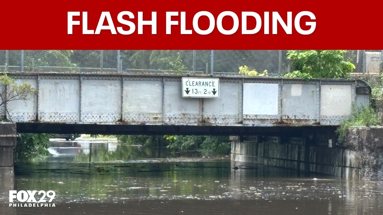 Flash flooding leaves roads underwater in Philadelphia, New Jersey