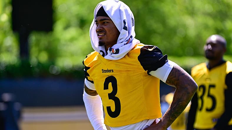 Steelers safety Jaquan Brisker