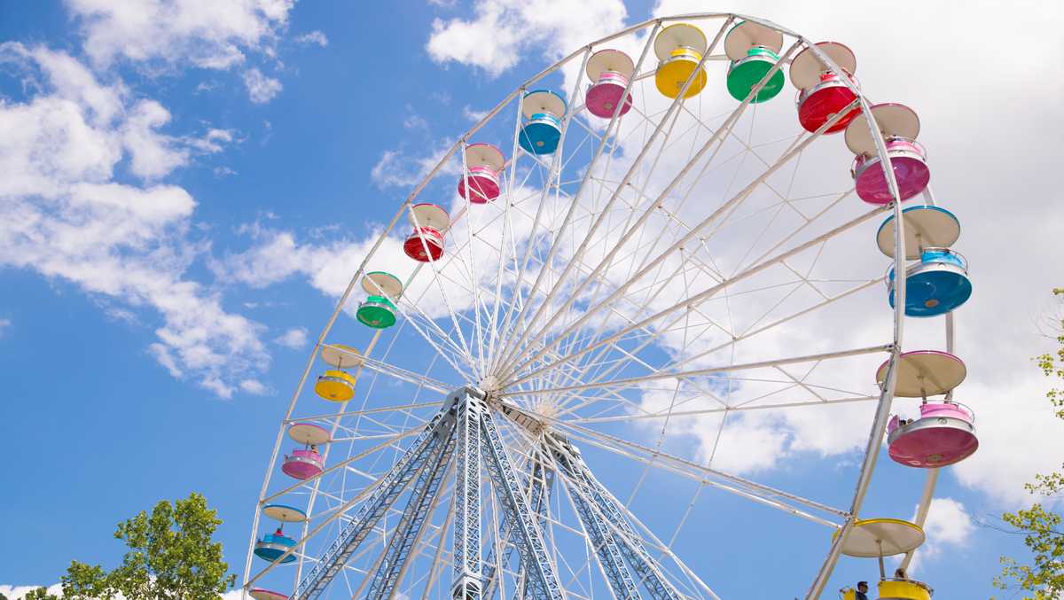 California woman sues Pennsylvania amusement park over Ferris wheel injury