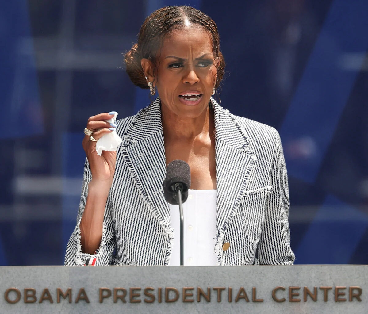 Former First Lady Michelle Obama to speak in Erie