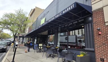 Free community watch party to celebrate season finale of Love Island in Easton | Easton Area