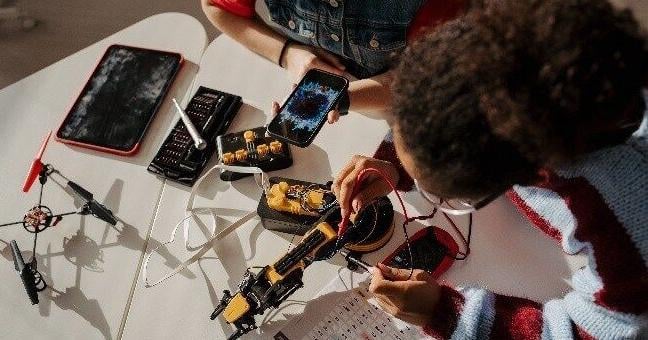 ‘Accessible, participatory and rooted in community’: ArtsQuest announces workshops, classes for community members at new Creative Factory | Community