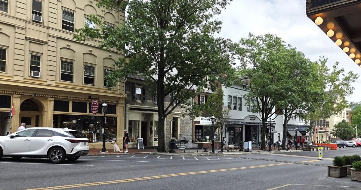 Popular retail shop celebrating 40 years on Bethlehem’s Main Street with anniversary sale | Eat, Sip, Shop