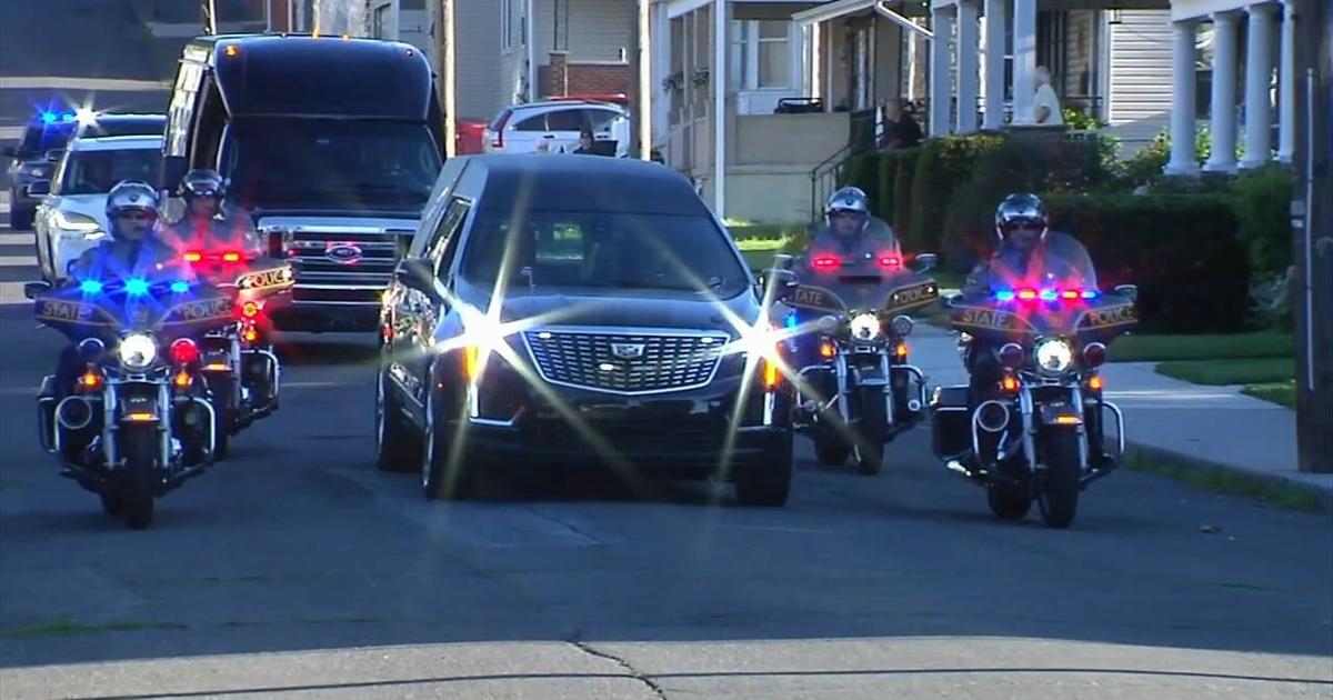 Procession honors Pa. State Police Trooper who died in line of duty, as community prepares to remember trooper at funeral | Pennsylvania News