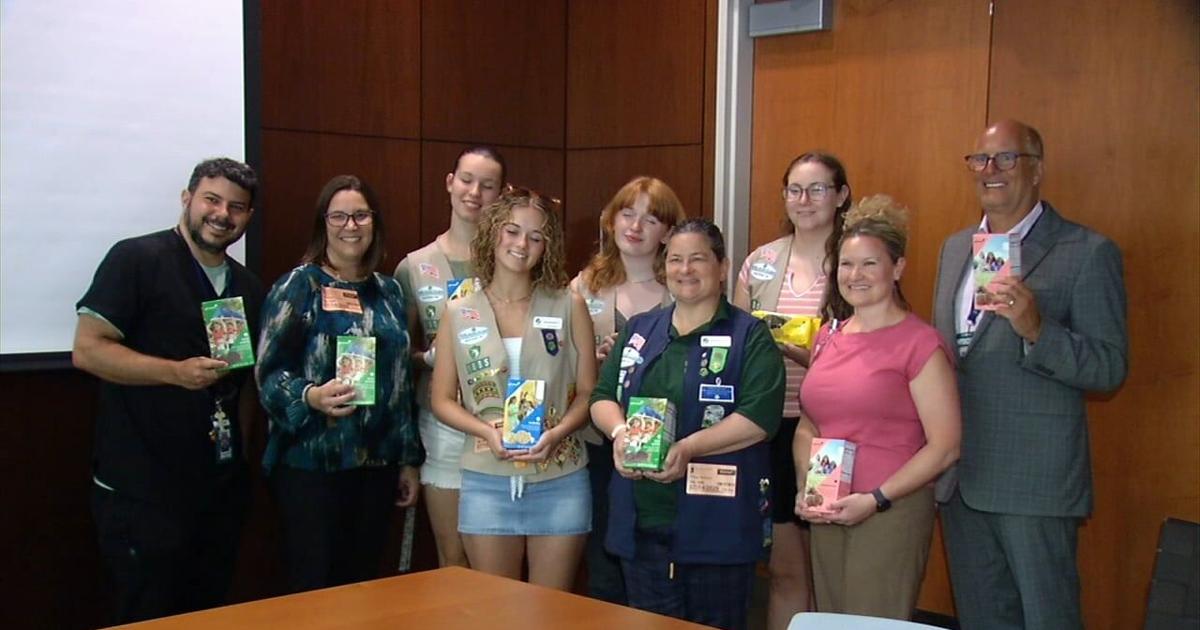 Girl Scouts donate cookies to Reading Hospital emergency department | Berks Regional News