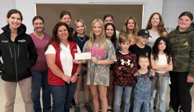 4-H club tours equine veterinary center in Pennsylvania | Community