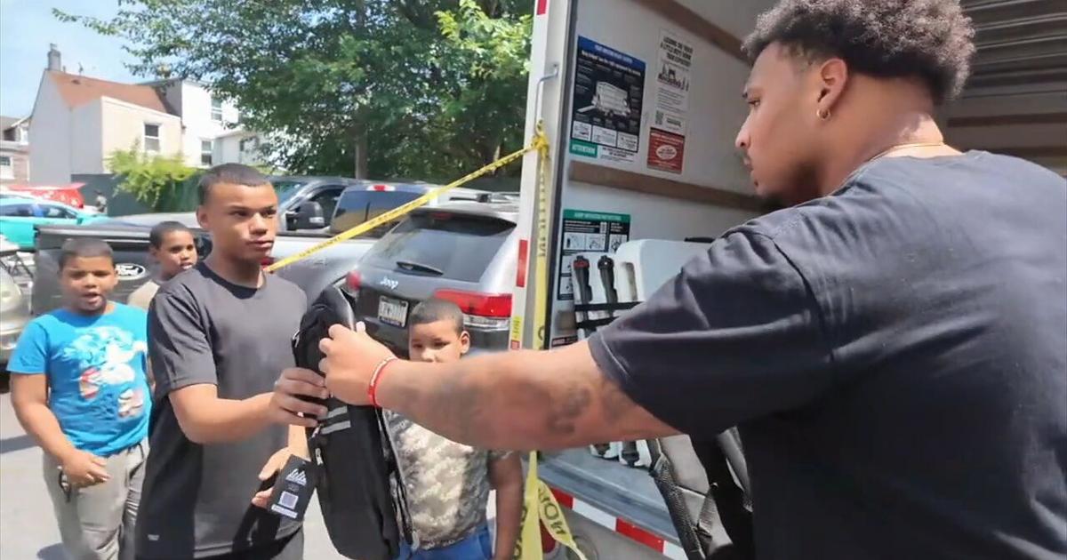 Former Parkland and Penn State football standout Nick Dawkins returns home for annual bookbag drive | Sports