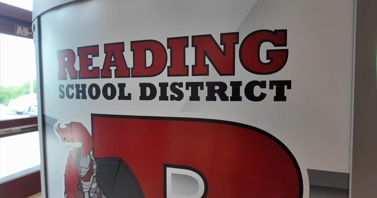 ‘More than just basketball’: Lonnie Walker honors first responders during Reading summer camp | Reading Area