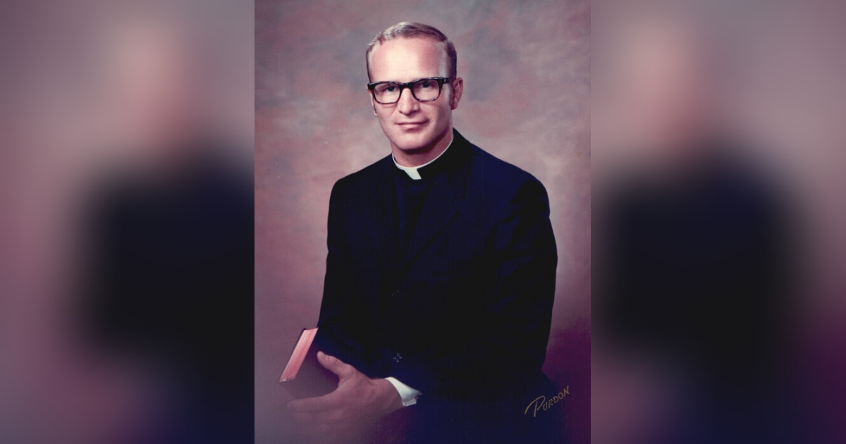 Obituary for Fr. Francis Michael Grundowski