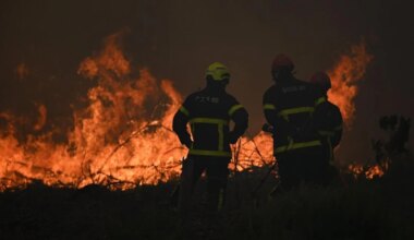 Wildfire forces another 55,000 people to evacuate in southwest France | Ap-business