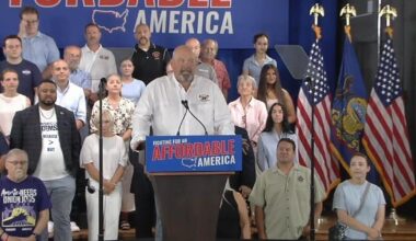 Shapiro, Jeffries rally in Bethlehem to support Democratic candidate Bob Brooks for Congress | State