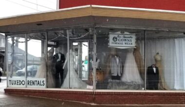 ‘Incredibly grateful’: Formalwear store in Northampton County set to close | Eat, Sip, Shop