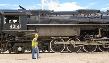 More than 100 people treated for heat sickness at 'Big Boy' train event outside Reading