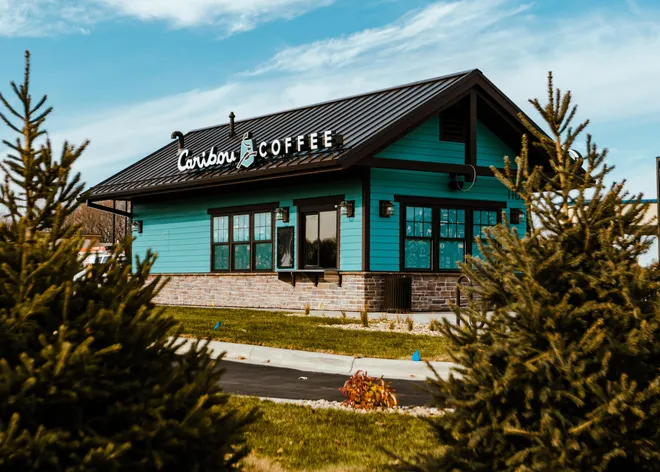 Panera Bread franchisee Sam Covelli is bringing Caribou Coffee houses to Erie.