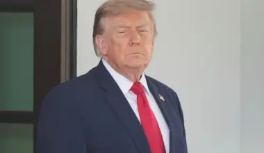 WATCH LIVE: Trump attends Pennsylvania defense summit