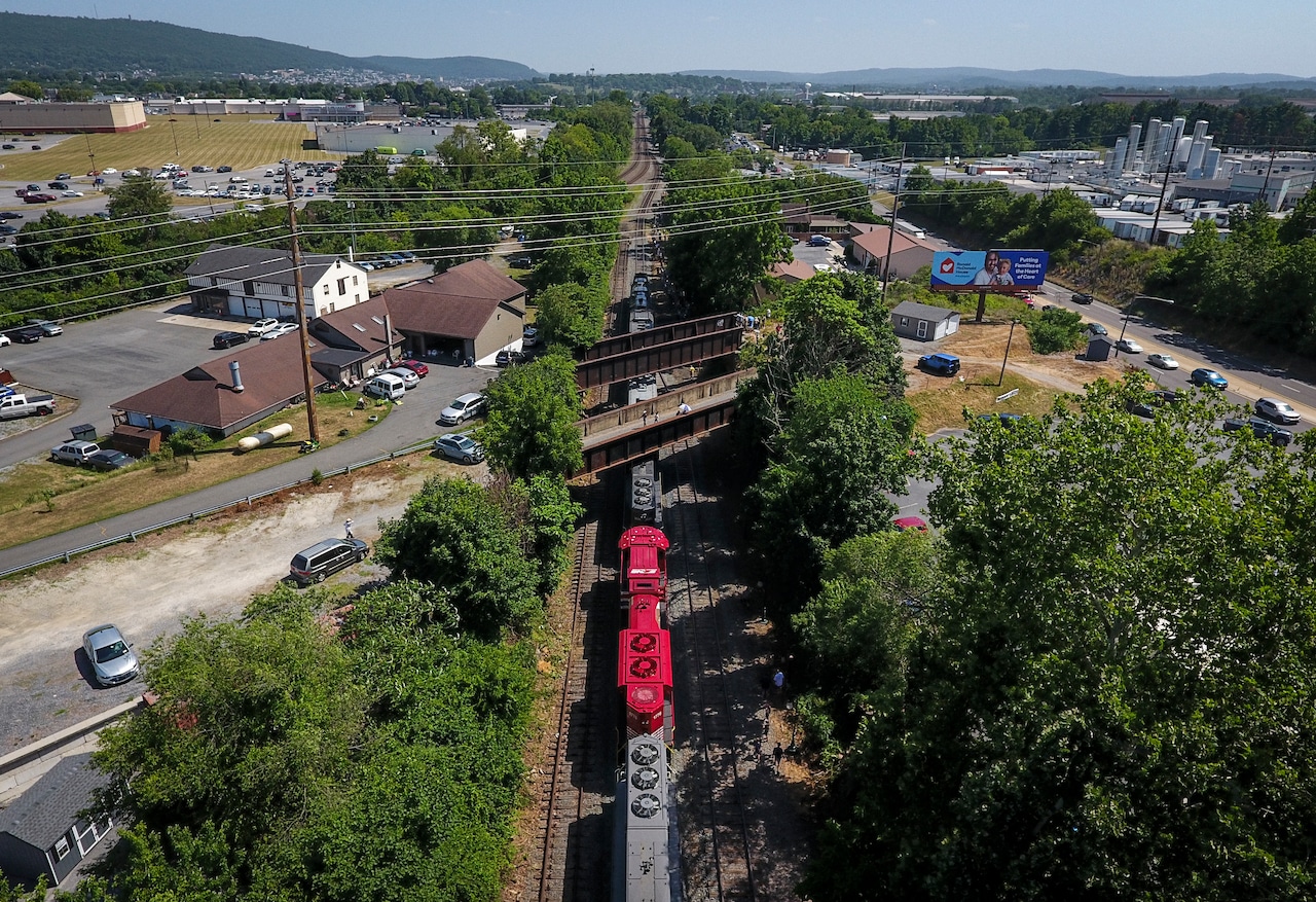 Union Pacific Big Boy No. 4014 locomotive visits Reading, PA.