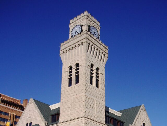 CITY HALL 1