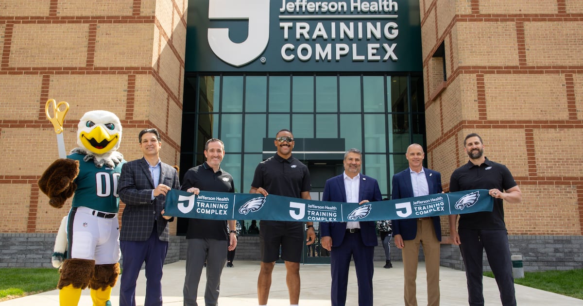 Pennsylvania awards grant to Philadelphia Eagles for training facility