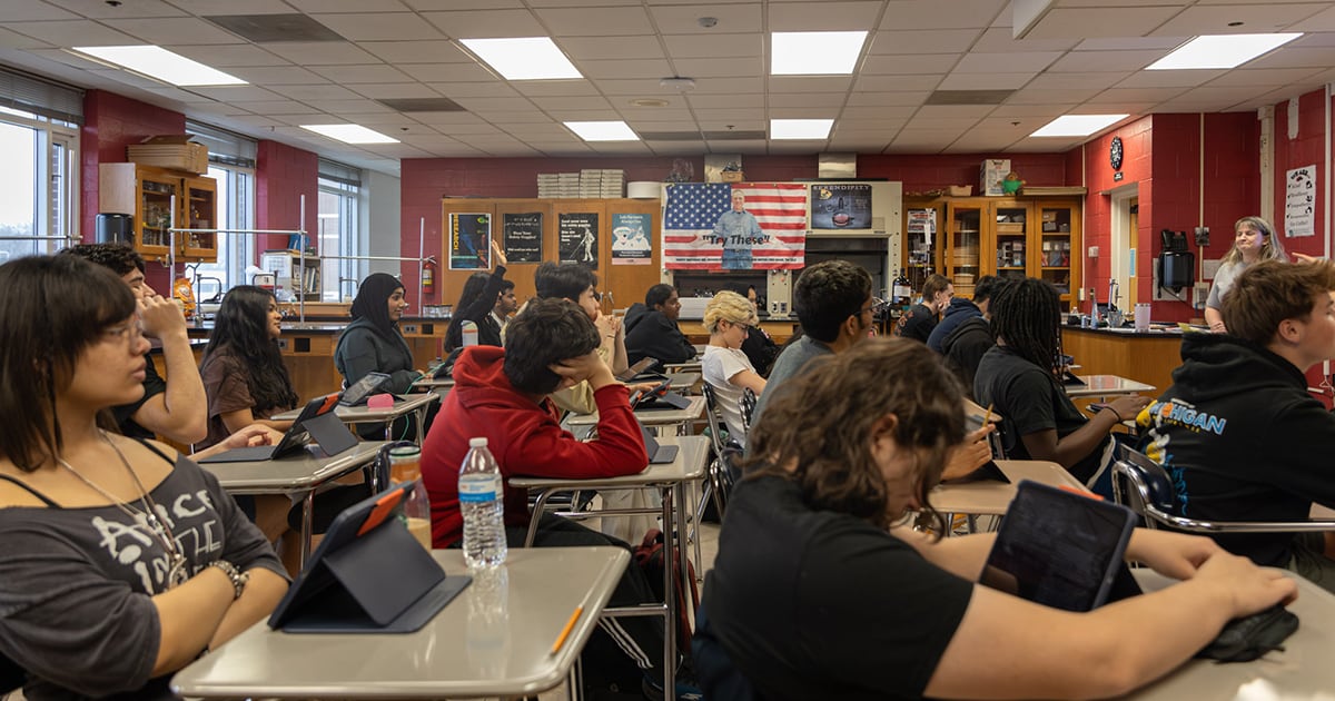 Philadelphia schools urged to do more for English learners who often struggle to graduate