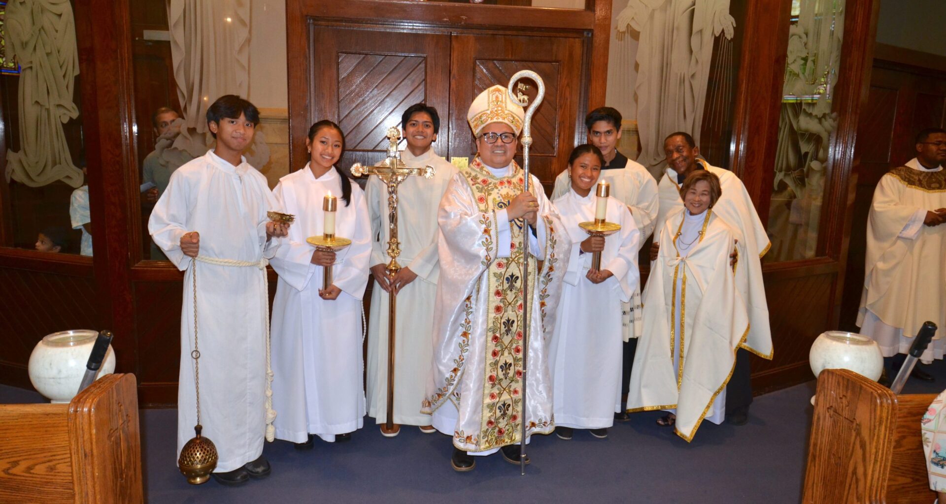 Bishop Esmilla Joins Filipino Catholic Community for Mass Honoring Our Lady of FIAT