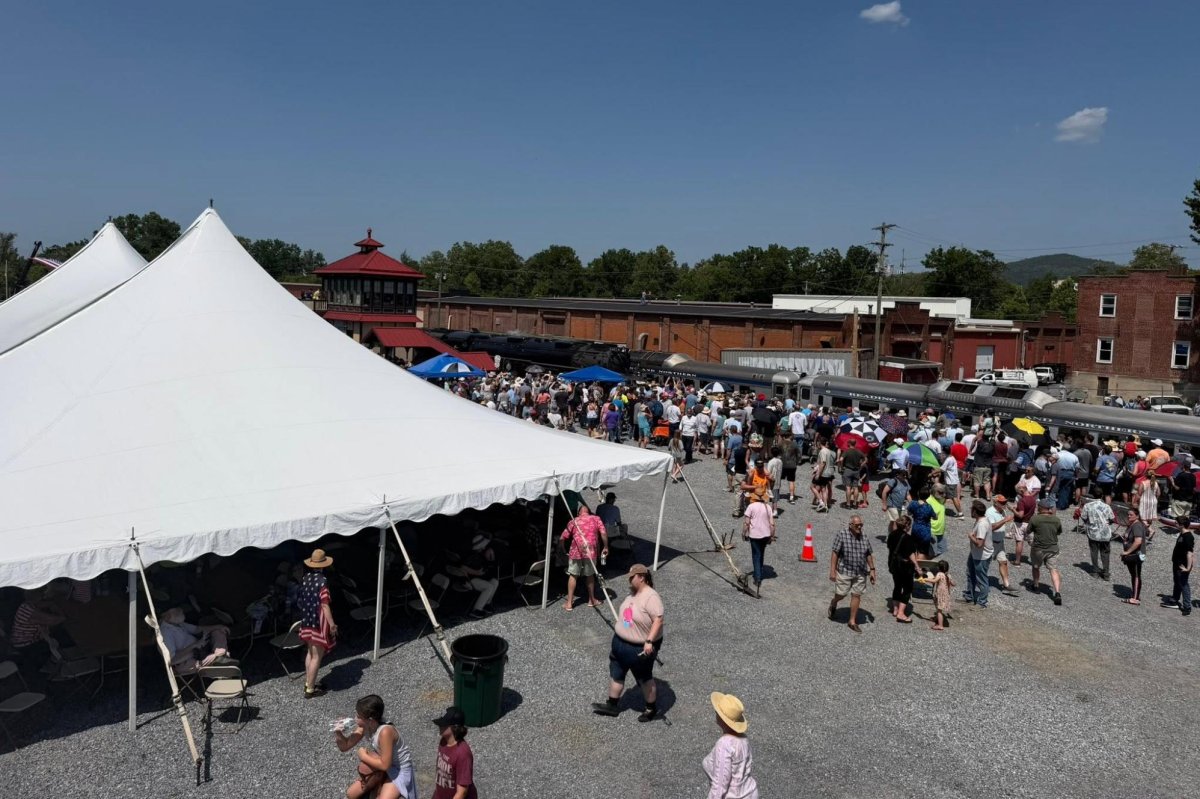 More than 100 people treated for heat-related symptoms at Pa. event
