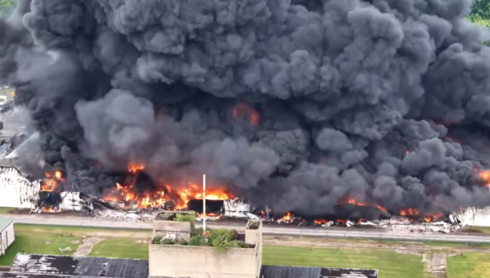 VIDEOS: Commercial structure fire prompts state of emergency in West Virginia