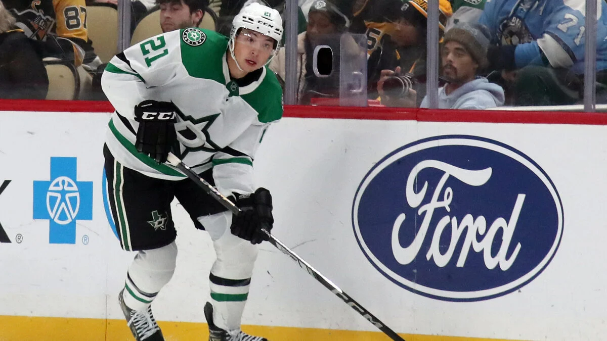 The Realism of a Jason Robertson-Penguins Trade