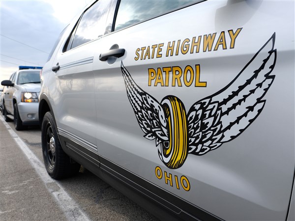 3-vehicle crash in Erie County kills 1, injures 3