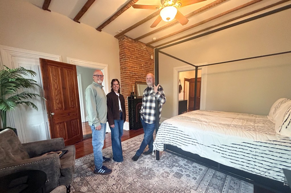 America 250: George Washington slept and sat here