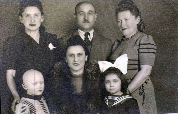 Hilda Jonisz, center, and her family who survived the Holocaust following World War II. (Courtesy of Estee Pickens)