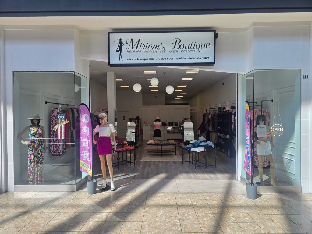 Miriam's Fashion Boutique opens in Marketplace at Steamtown