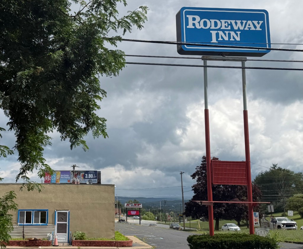 Rodeway Inn motel sold for $1 million
