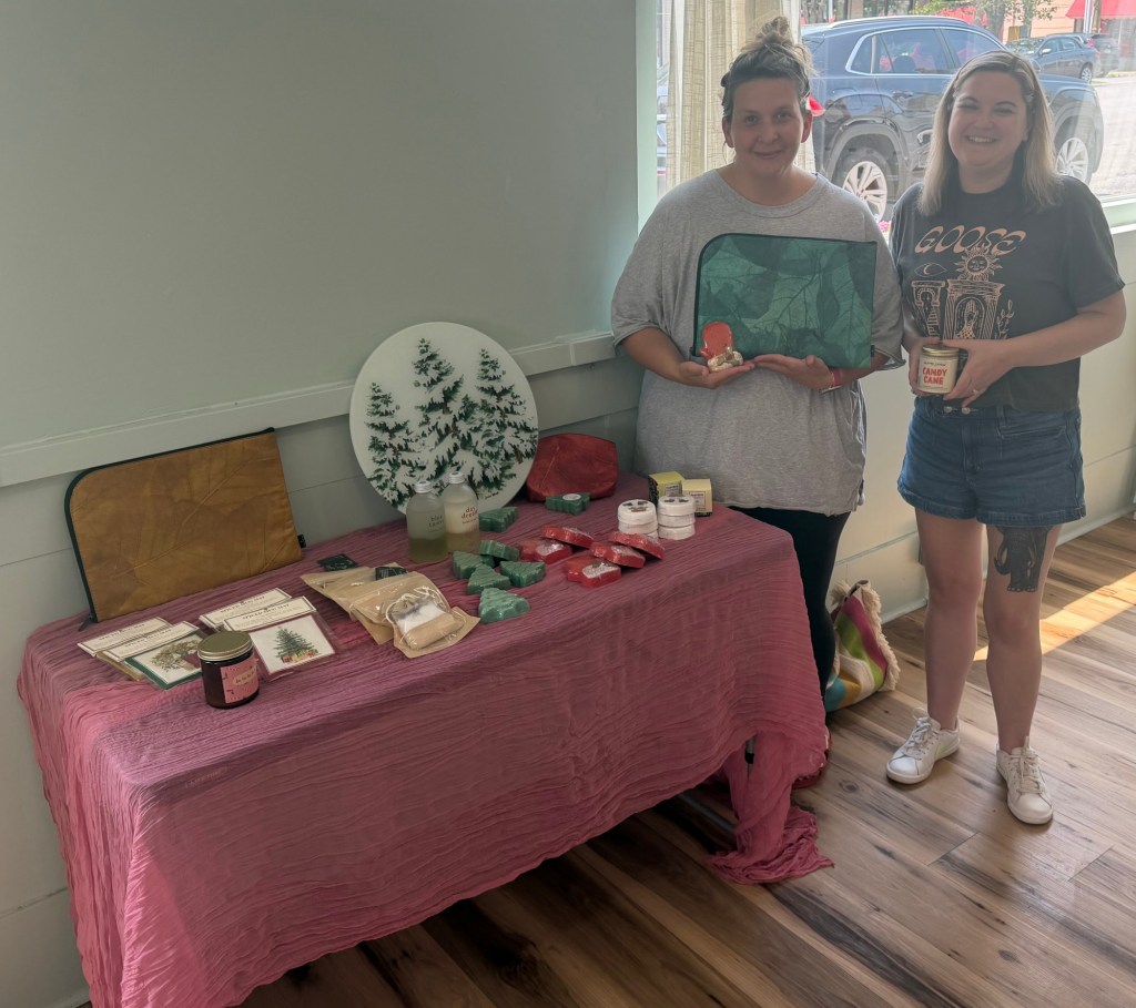Green Ridge businesses band together for Christmas in July Sale