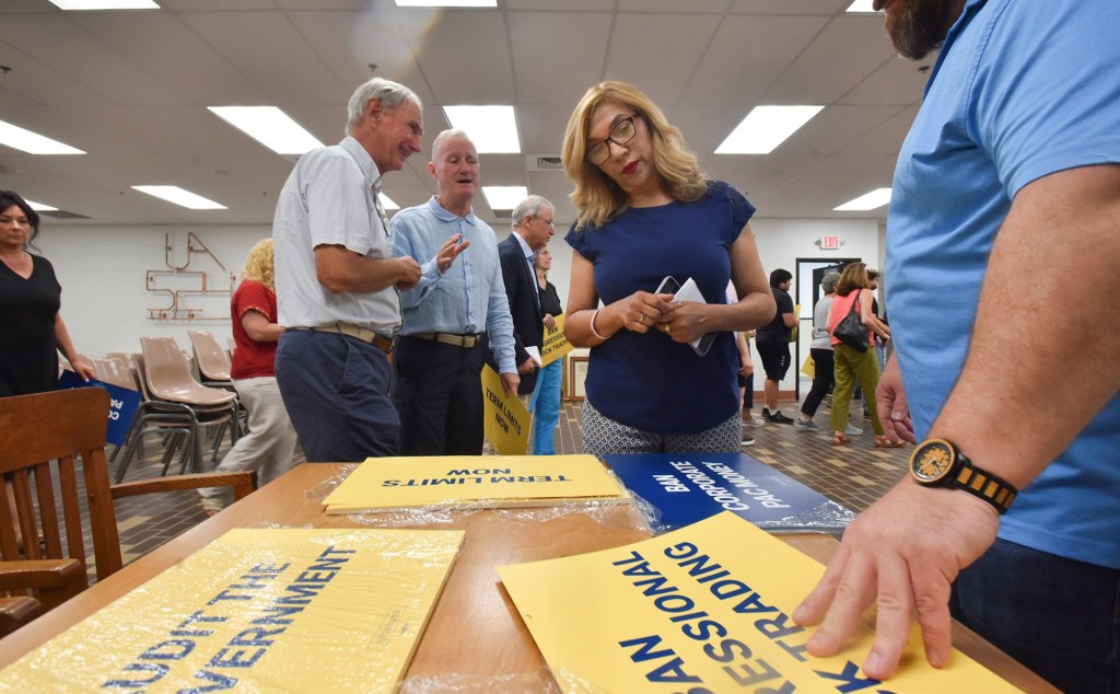 Cognetti/Bresnahan race looms amid Lackawanna County Democratic schism