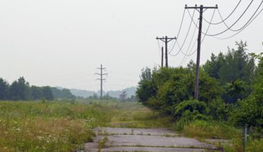Warehouse planned for site along Davis Street in Moosic