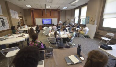 Scranton Prep students learn business, life skills in entrepreneurship program