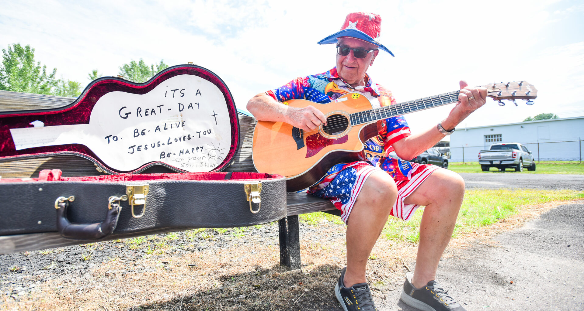 Peckville man plays music at farmers market