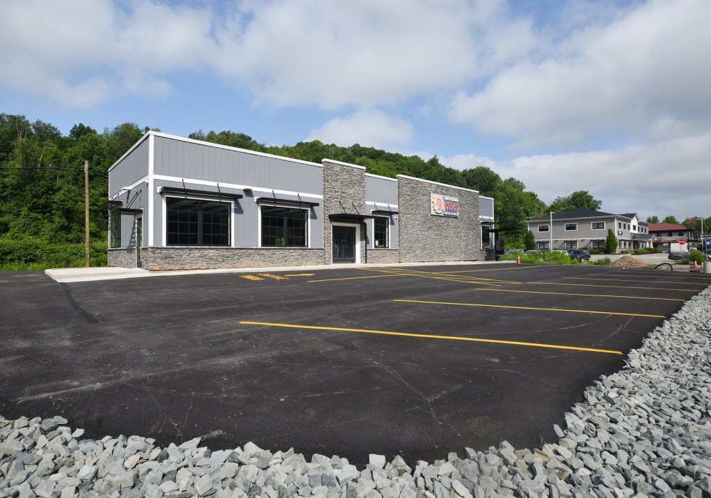 Bagel shop to open in Abingtons after construction delays