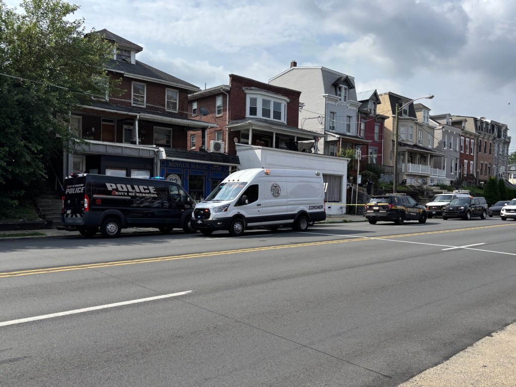 One dead, one wounded in Reading shooting