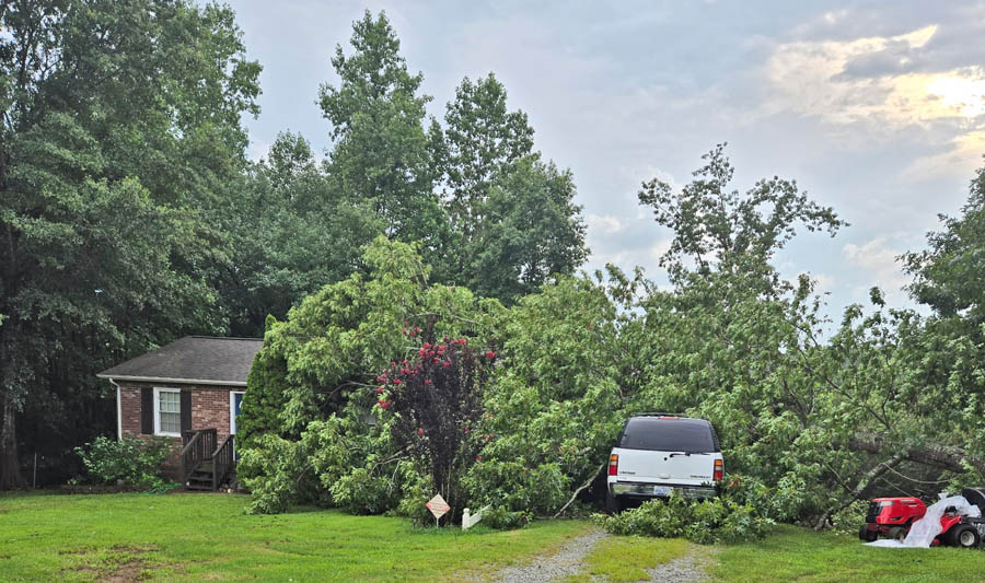 Storm causes damage July 28 – The Taylorsville Times
