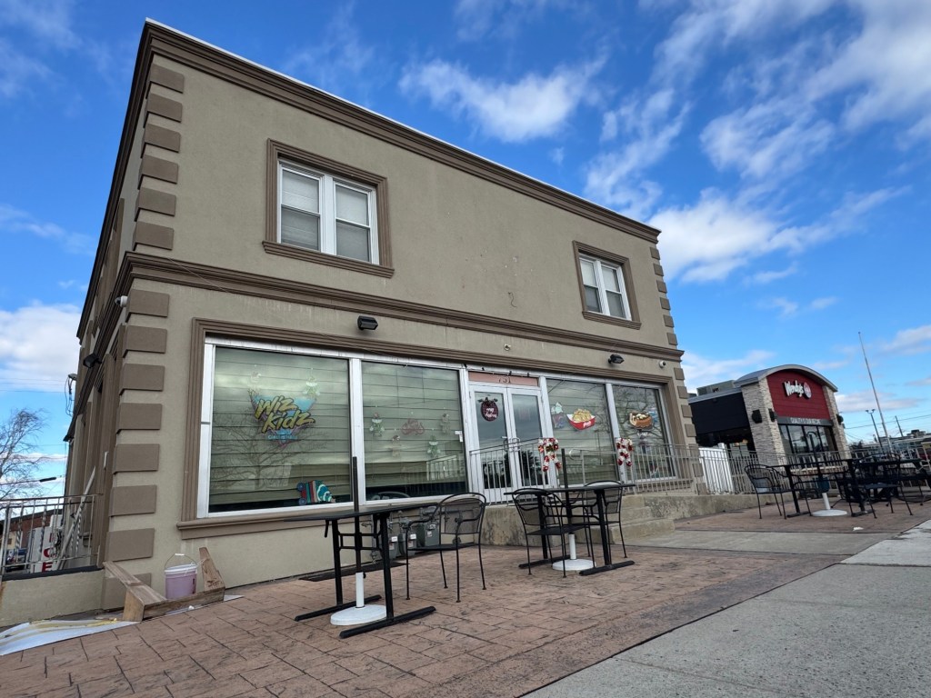 New restaurant to open in former Wiz Kidz space in Allentown