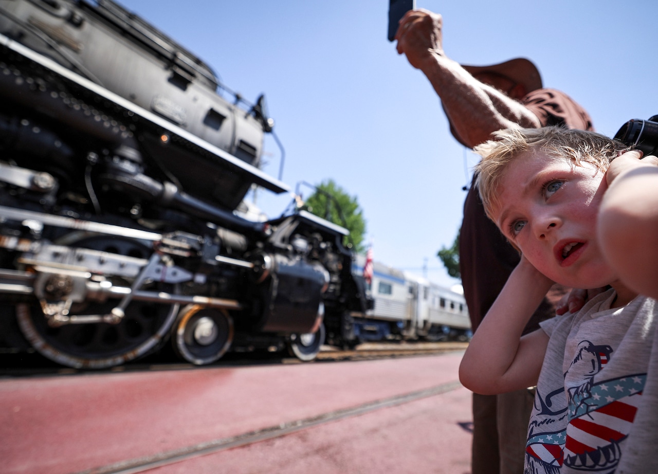 Union Pacific Big Boy No. 4014 locomotive visits Reading, PA.
