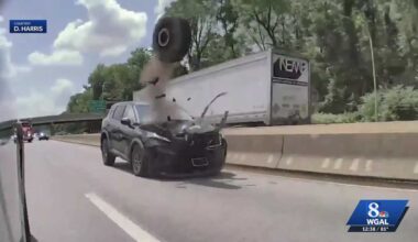 VIDEO | Bouncing tire slams into SUV on Philadelphia highway
